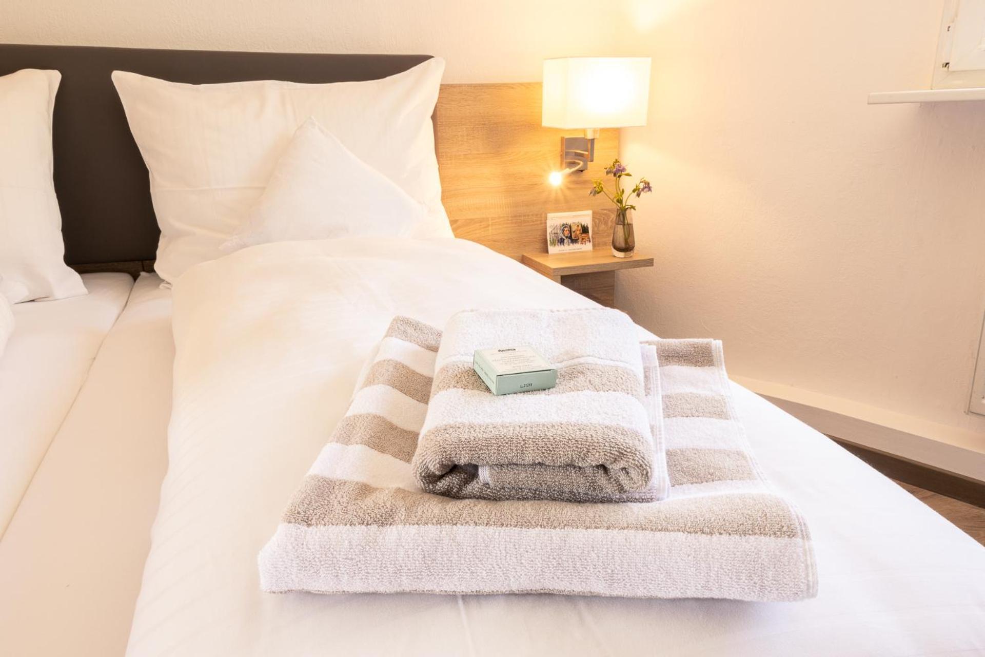 Heimatherz Hotel Garni Herdecke Δωμάτιο φωτογραφία